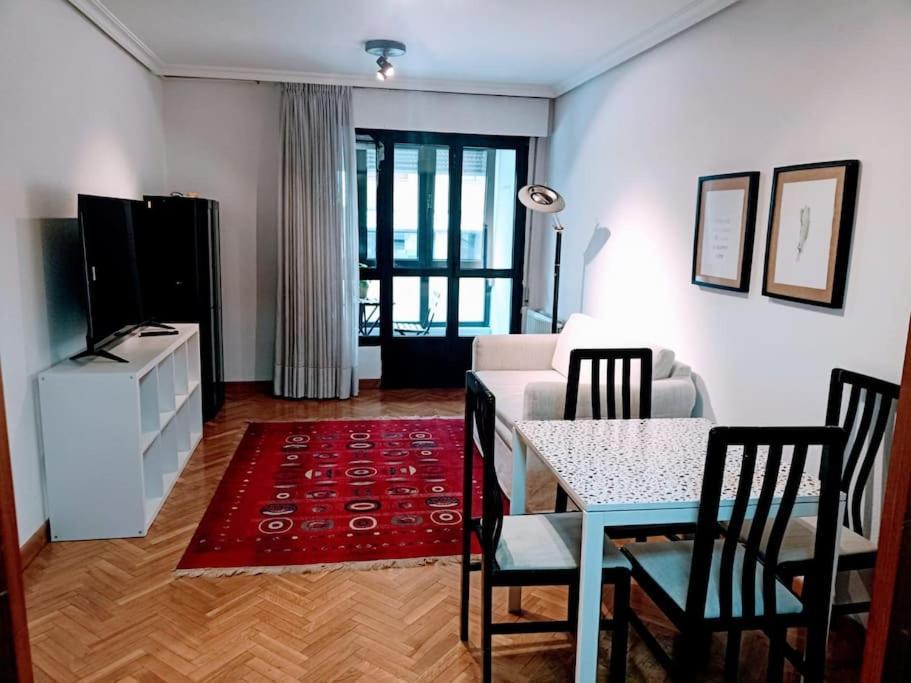 오비에도 Apartamento Entre Estaciones 아파트 외부 사진